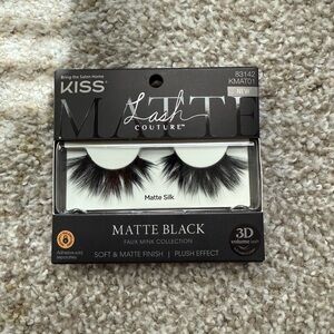 Kiss Matte Black 3D Volume Faux Mink Lashes - Matte Silk